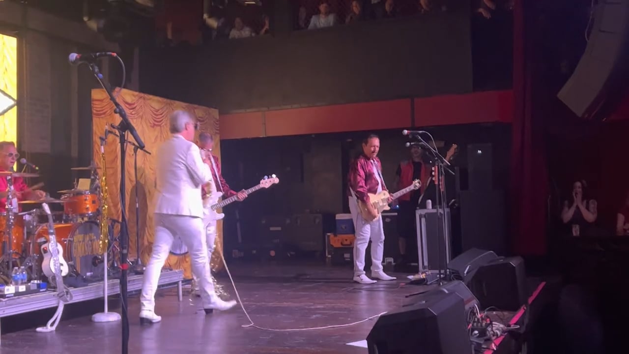 Me_First_and_the_Gimme_Gimmes (5)
