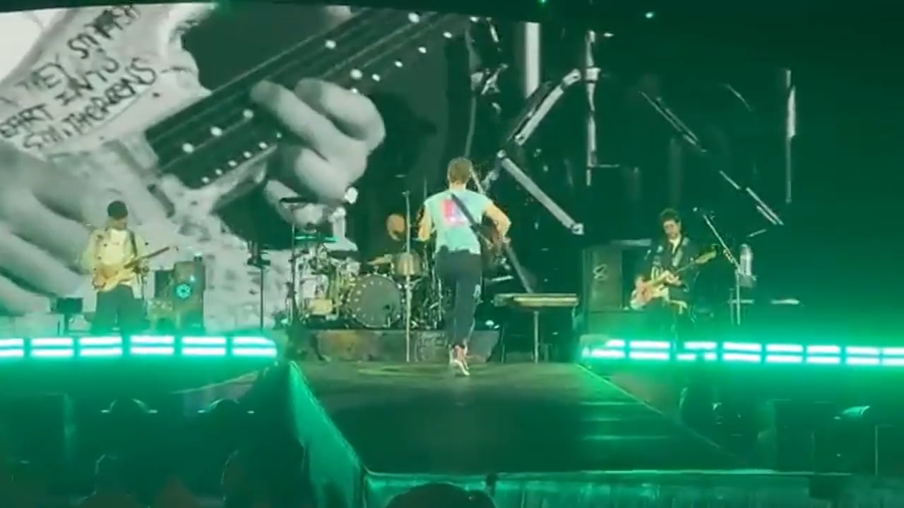 Coldplay – Allegiant Stadium, Las Vegas, NV, 2025 (2)
