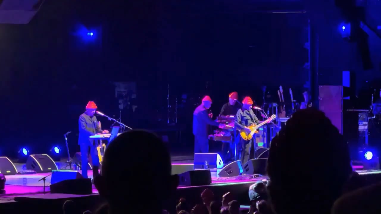 DEVO – Budweiser Stage, Toronto, ON, Canada – September 2025 (14)
