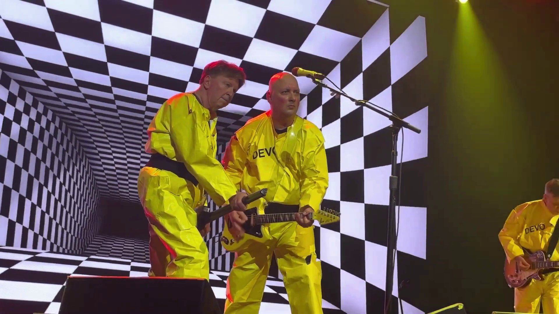 Devo toronto (13)
