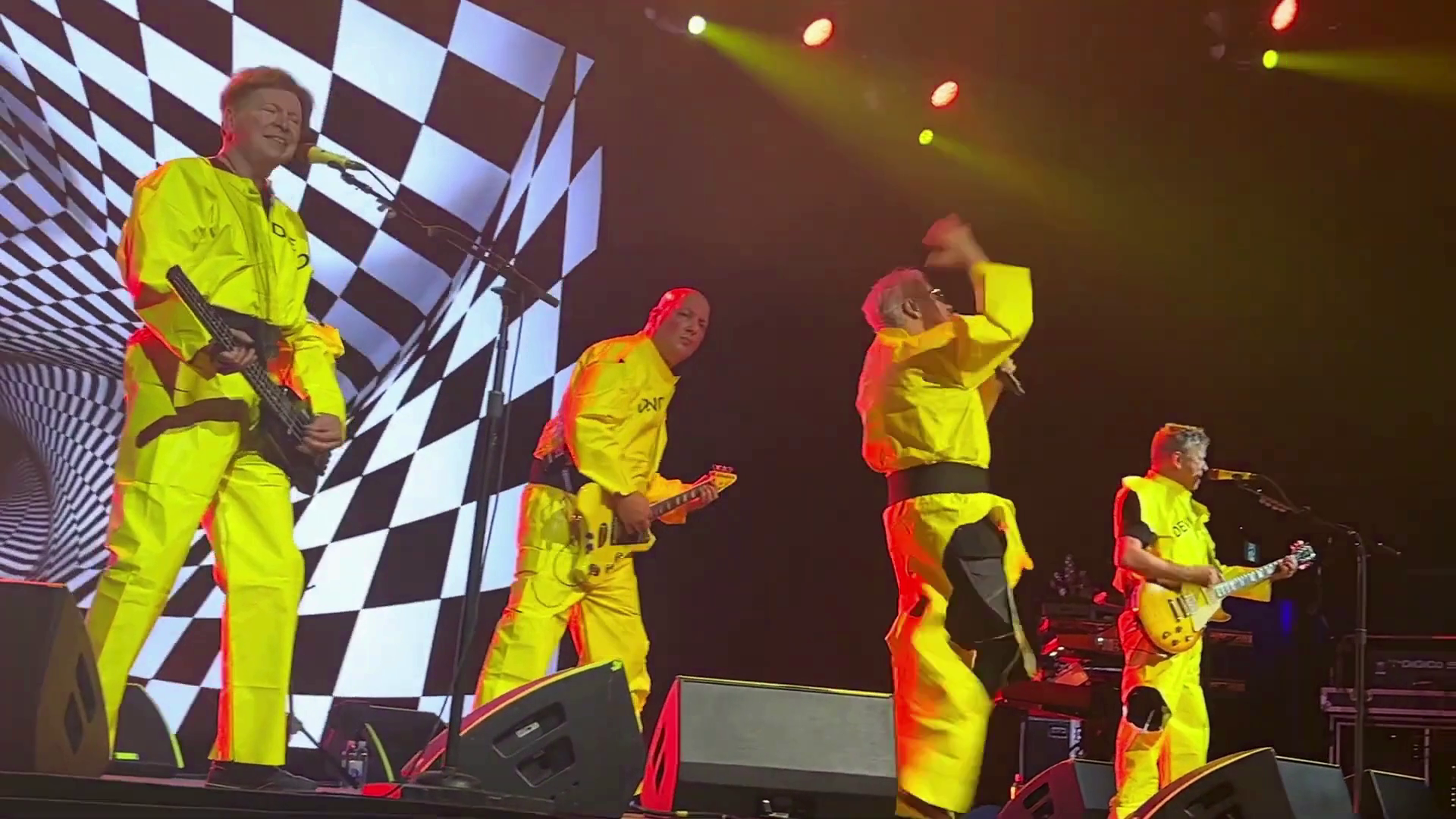 Devo toronto (9)
