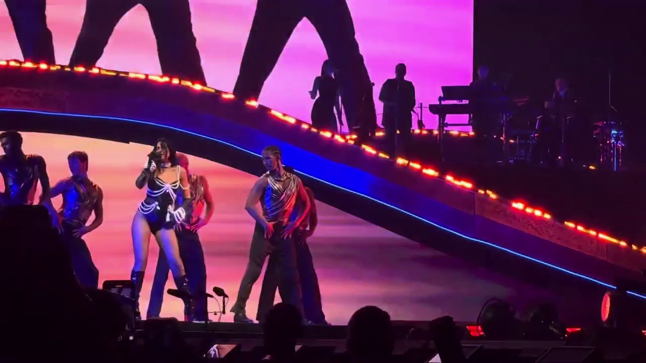 Dua Lipa Toronto 2025 (20)
