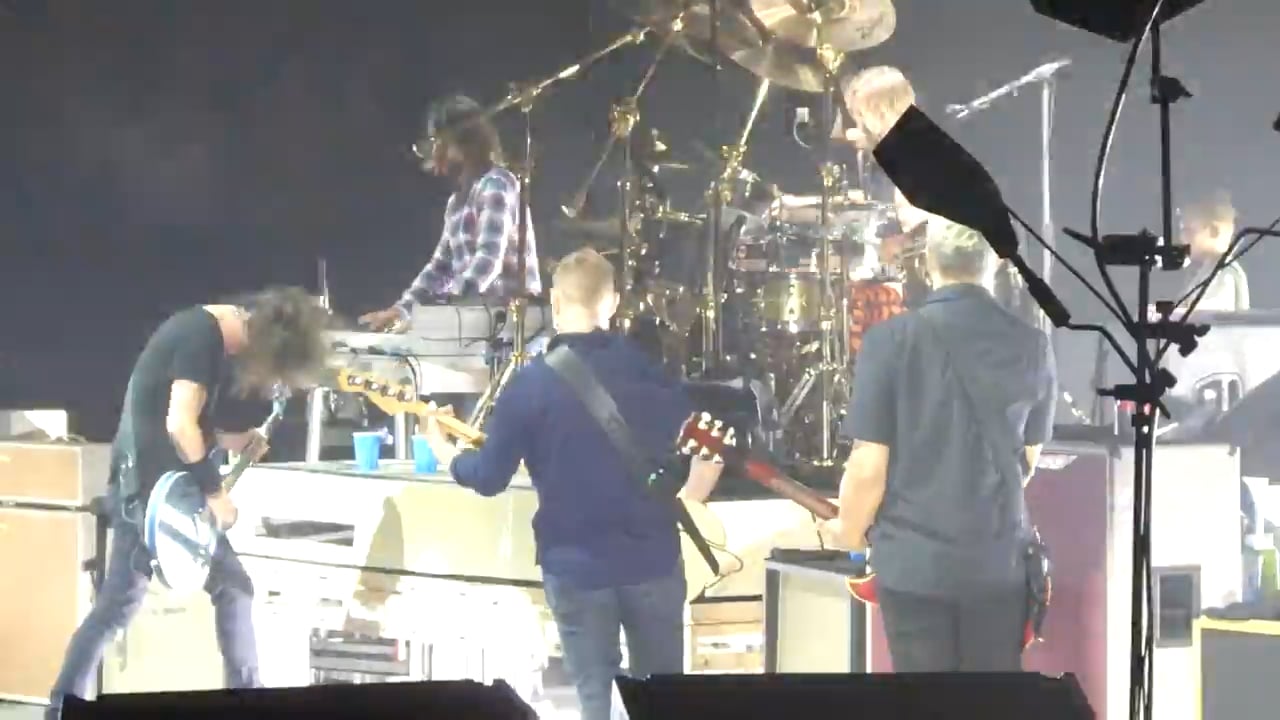Foo_Fighters_28129
