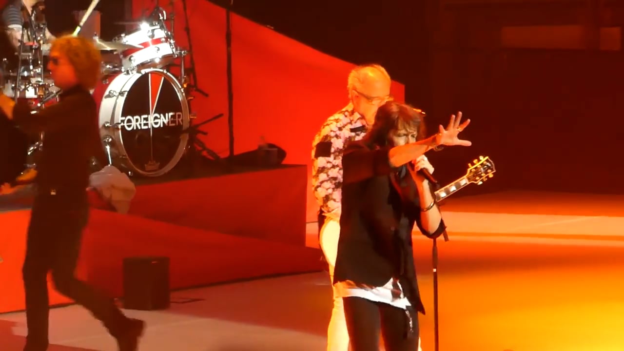 Foreigner_281229
