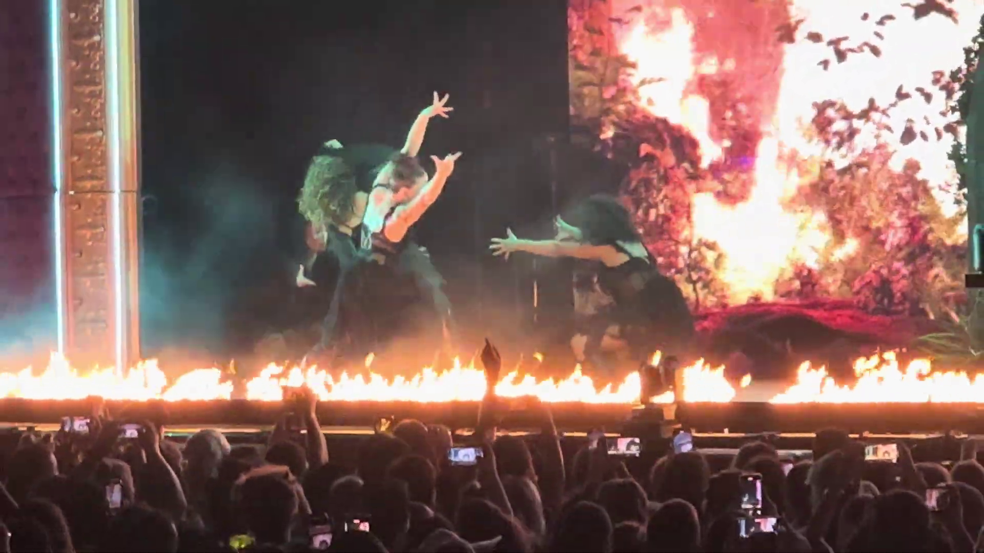 Halsey - Pittsburgh 2025 (6)
