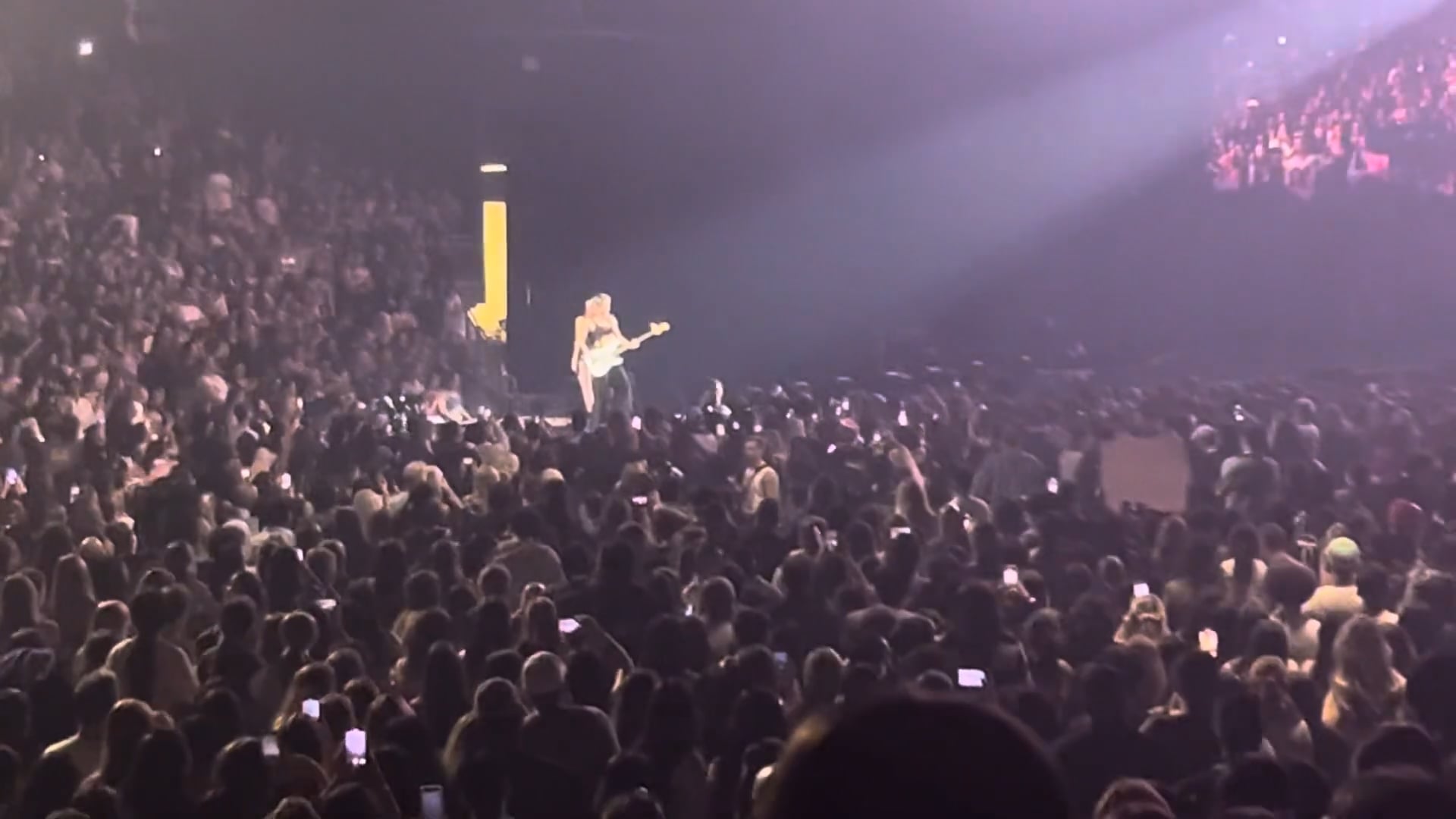 Olivia_Rodrigo_282029
