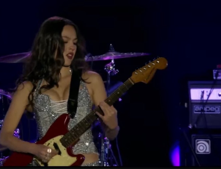 Olivia Rodrigo  Lollapalooza 2025 (36)
