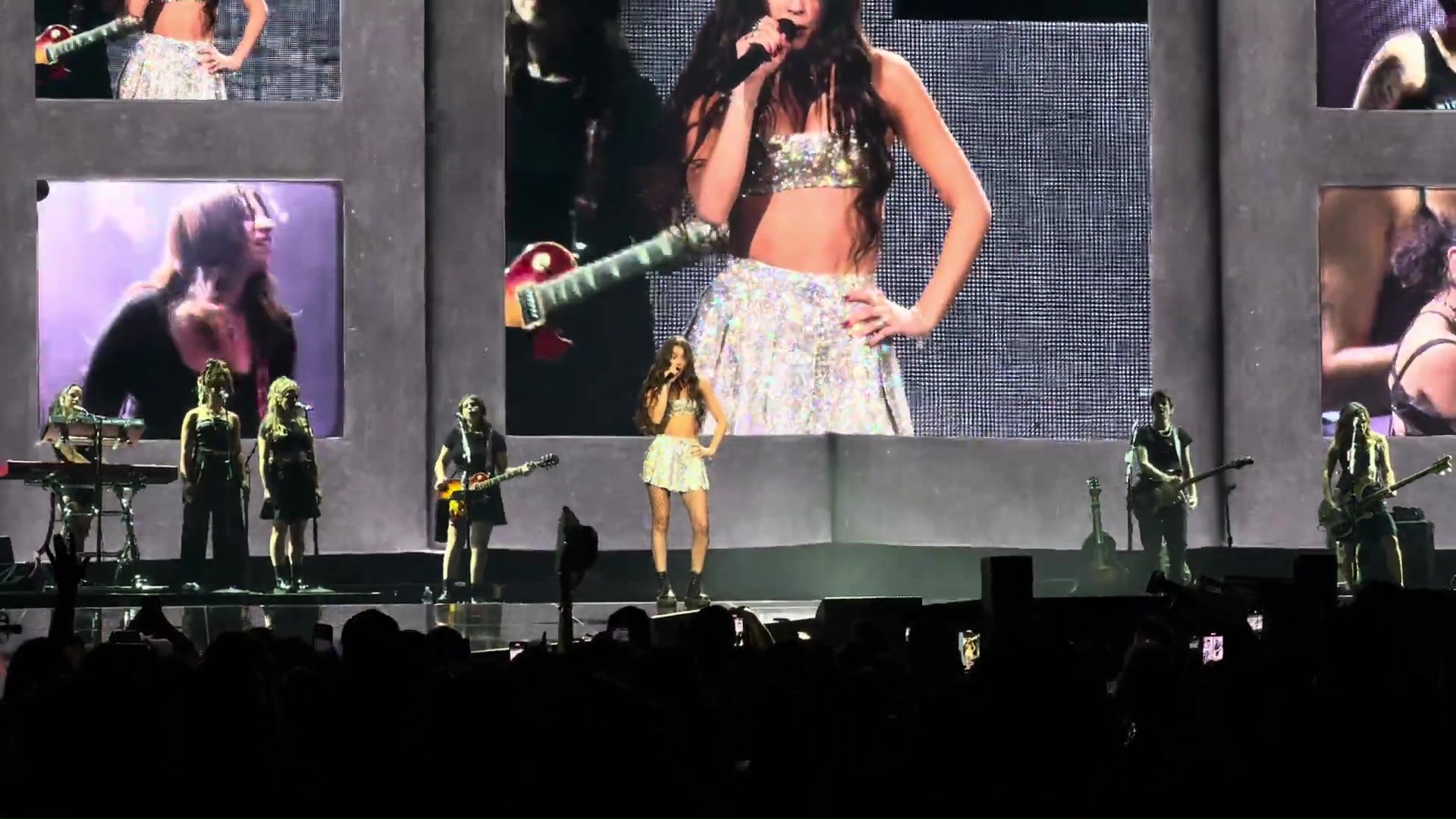 olivia-rodrigo-philly-2024-8
