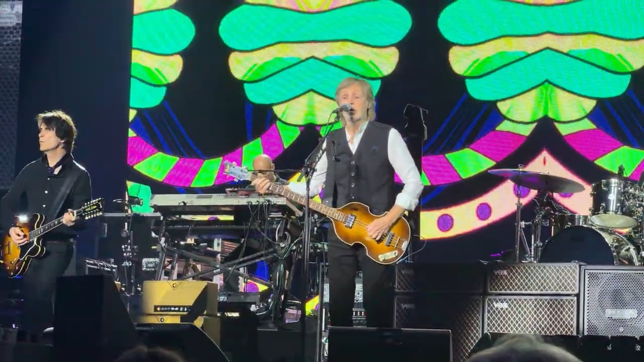 Paul McCartney at Acrisure Arena 2025 (8)
