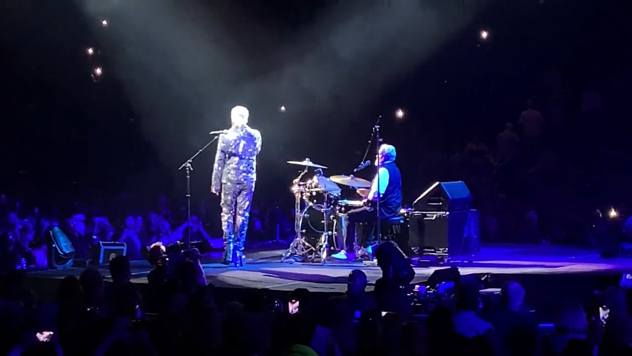 Queen___Adam_Lambert_28729
