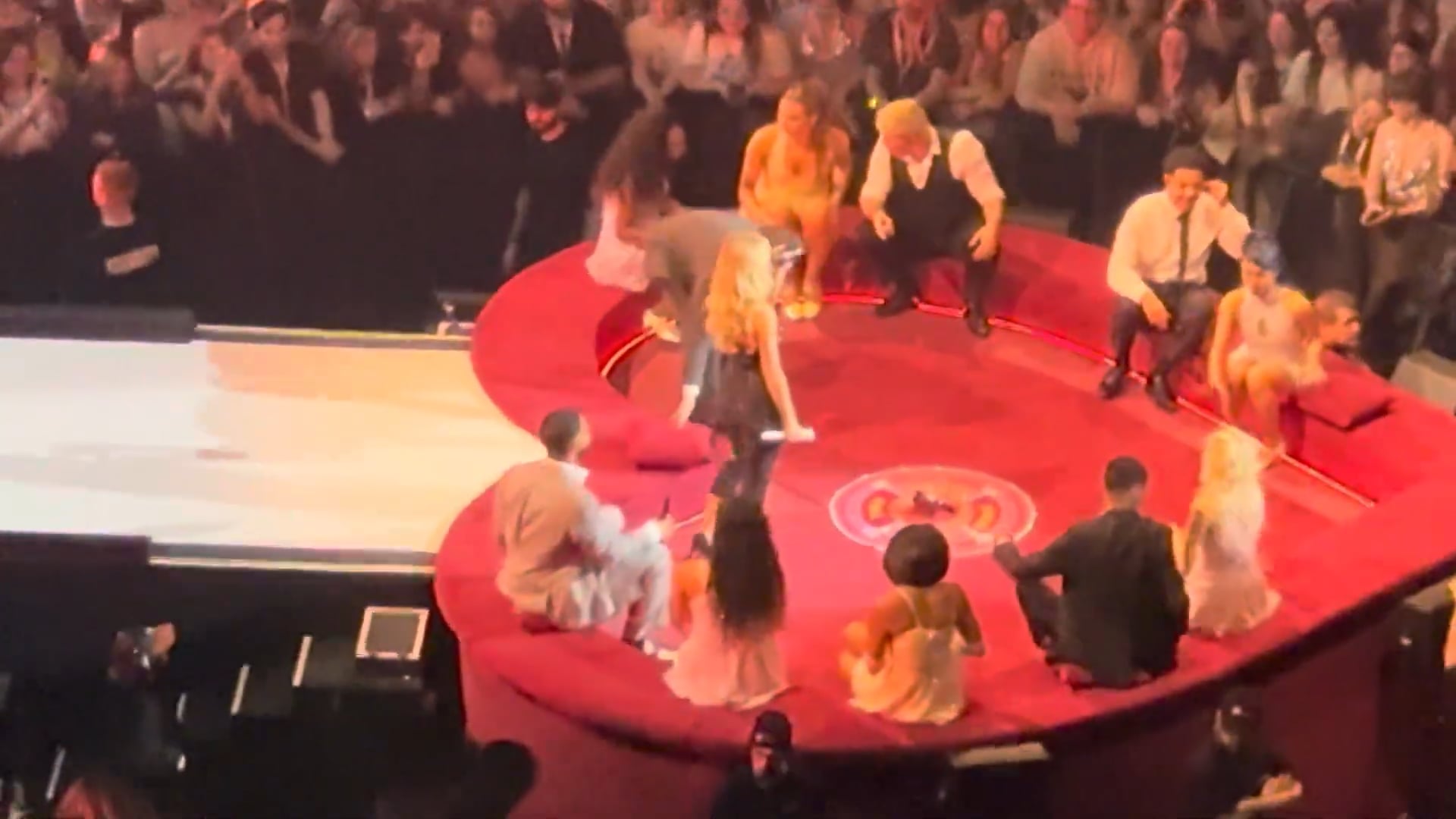 Sabrina Carpenter - Pittsburgh 2025 (12)
