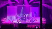 Sabrina_Carpenter_-_Bridgestone_Arena2C_Nashville2C_TN_28November_202529_28729.jpg