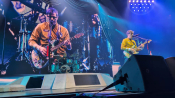 Weezer-Chicago-2024-4.jpg