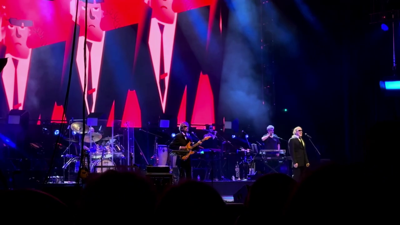 Weird Al Toronto 2025 (33)
