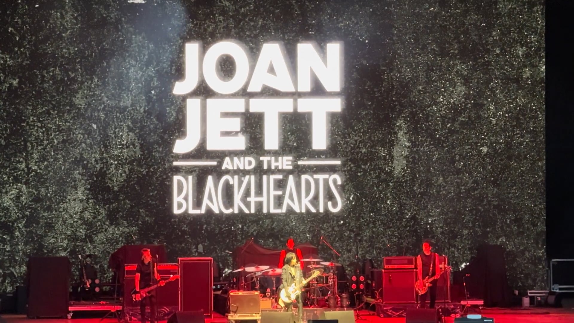 Joan-Jett-and-The-Blackhearts-Toronto-2025-5
