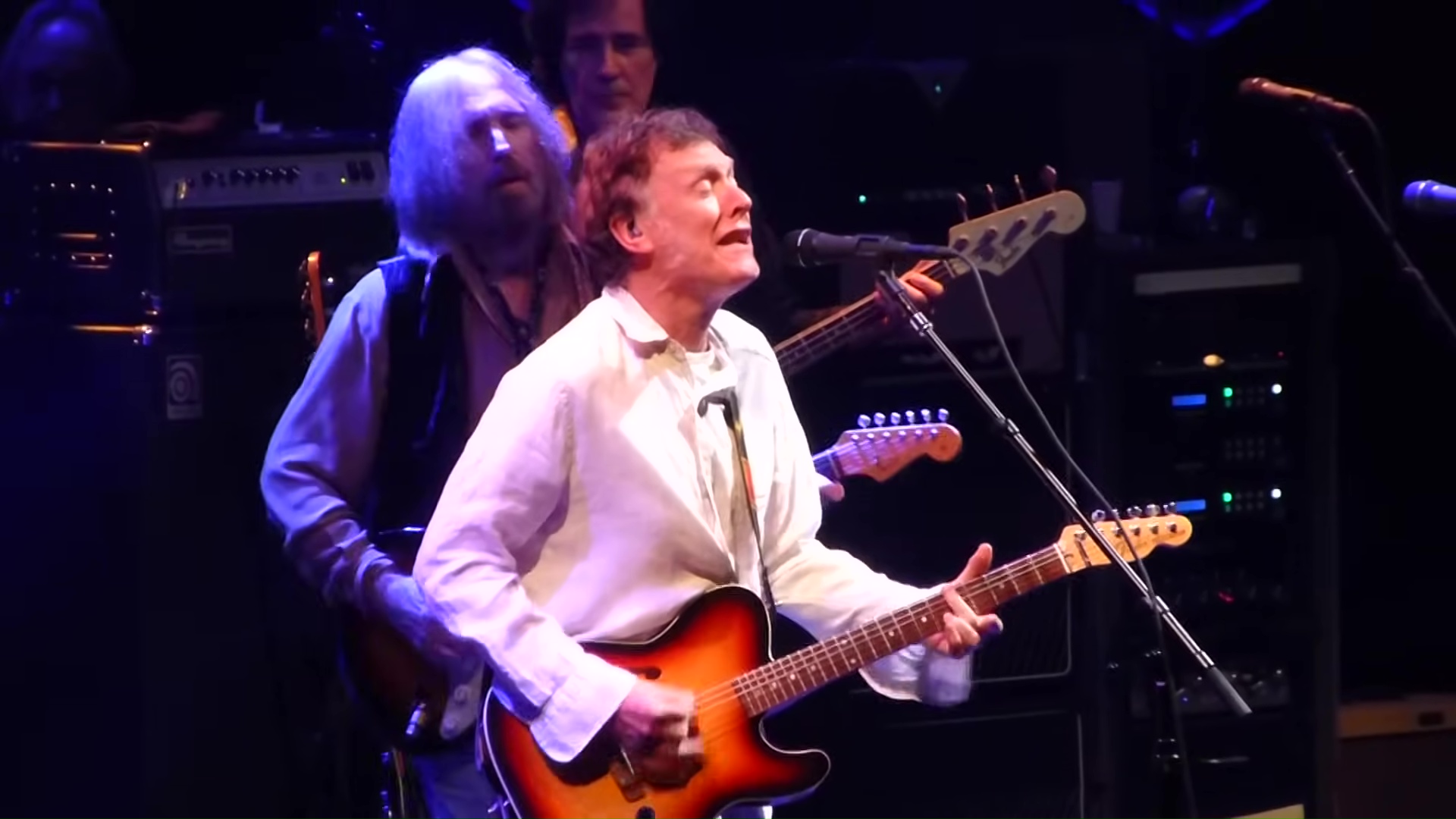 Tom-Petty-and-Steve-Winwood-Philly-2014-11
