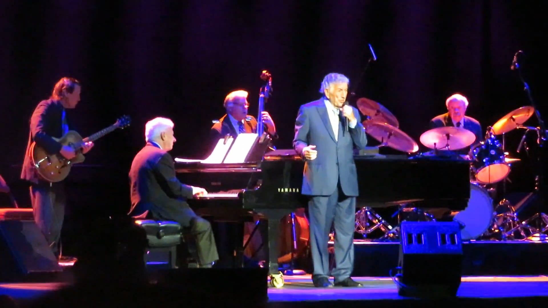Tony Bennett and Lady Gaga (4)
