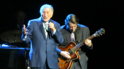 Tony_Bennett_and_Lady_Gaga_28529.jpg