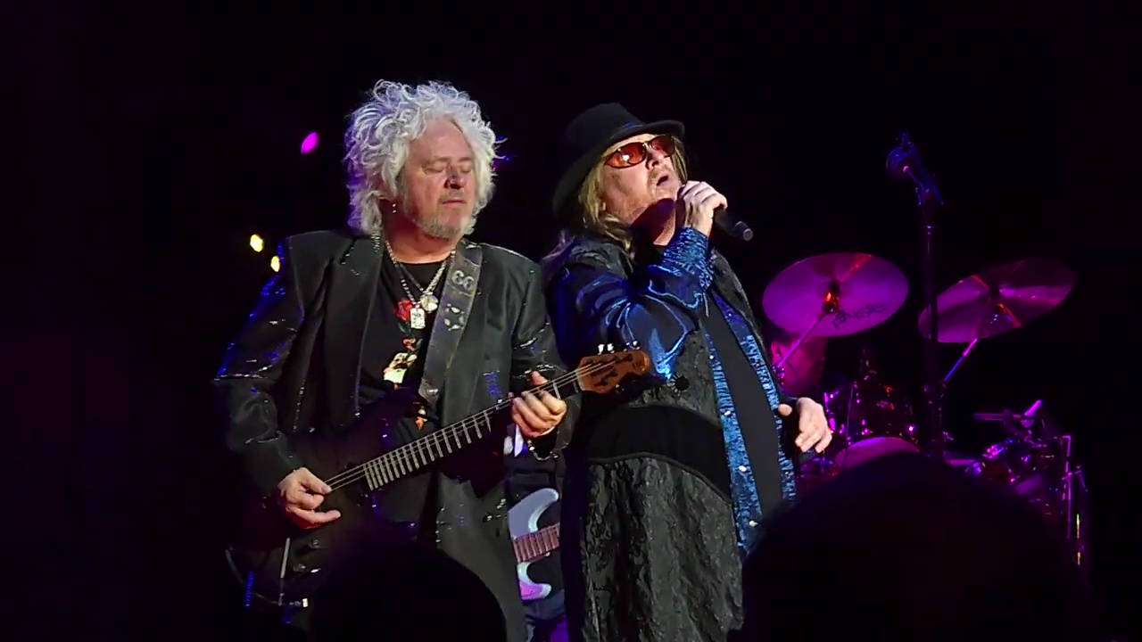 Toto-Count-Basie-Theater-2024-11
