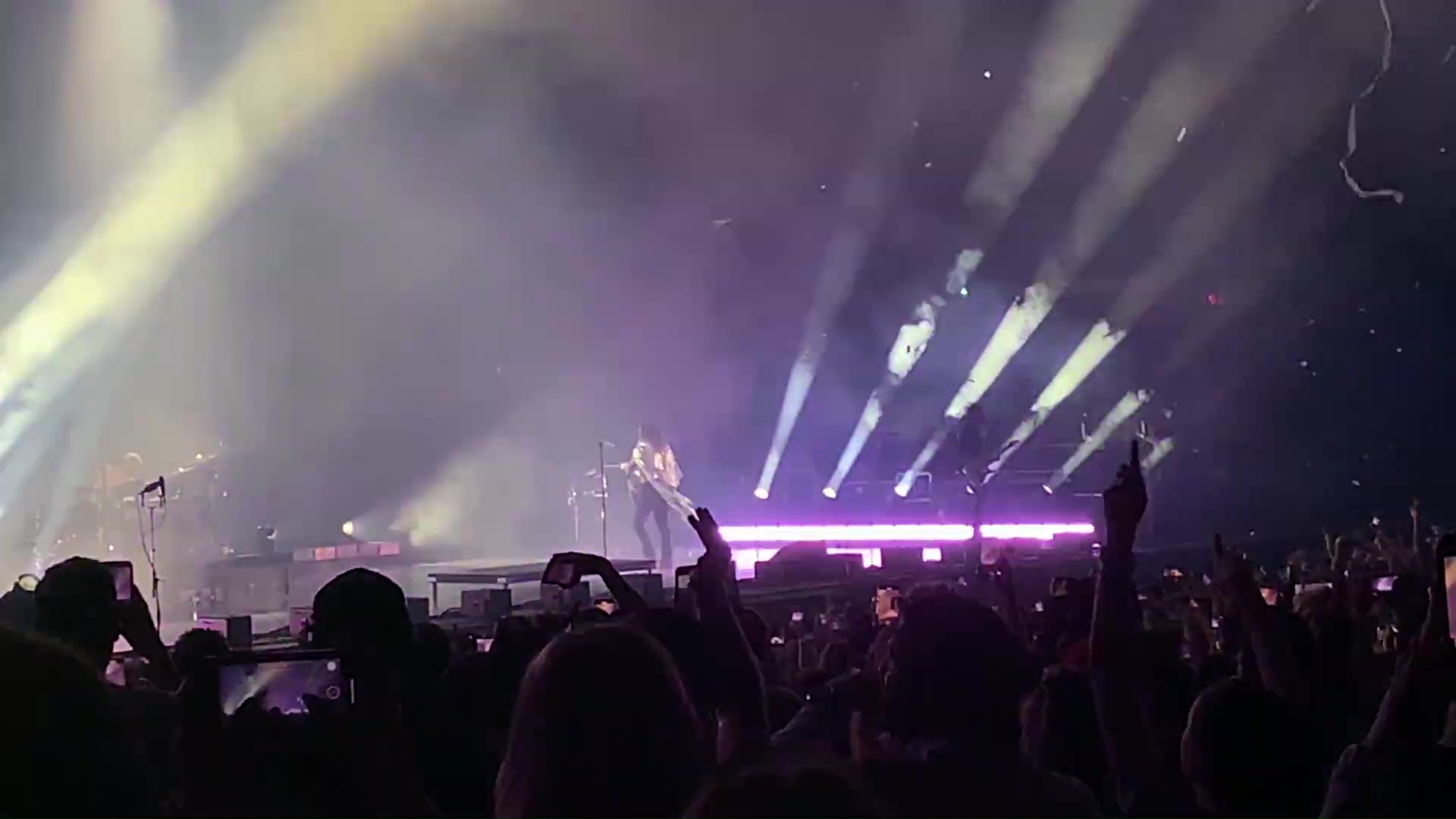 Thirty-Seconds-to-Mars-Toronto-2024-8
