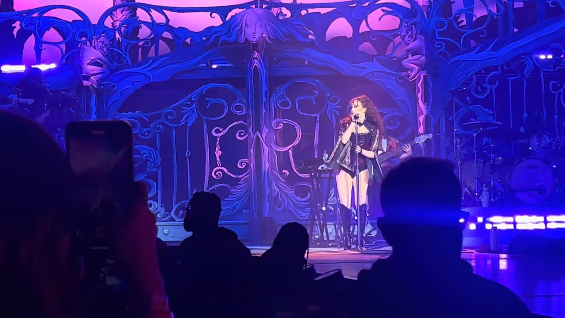 Chappell Roan - Forest Hills 2025 (11)
