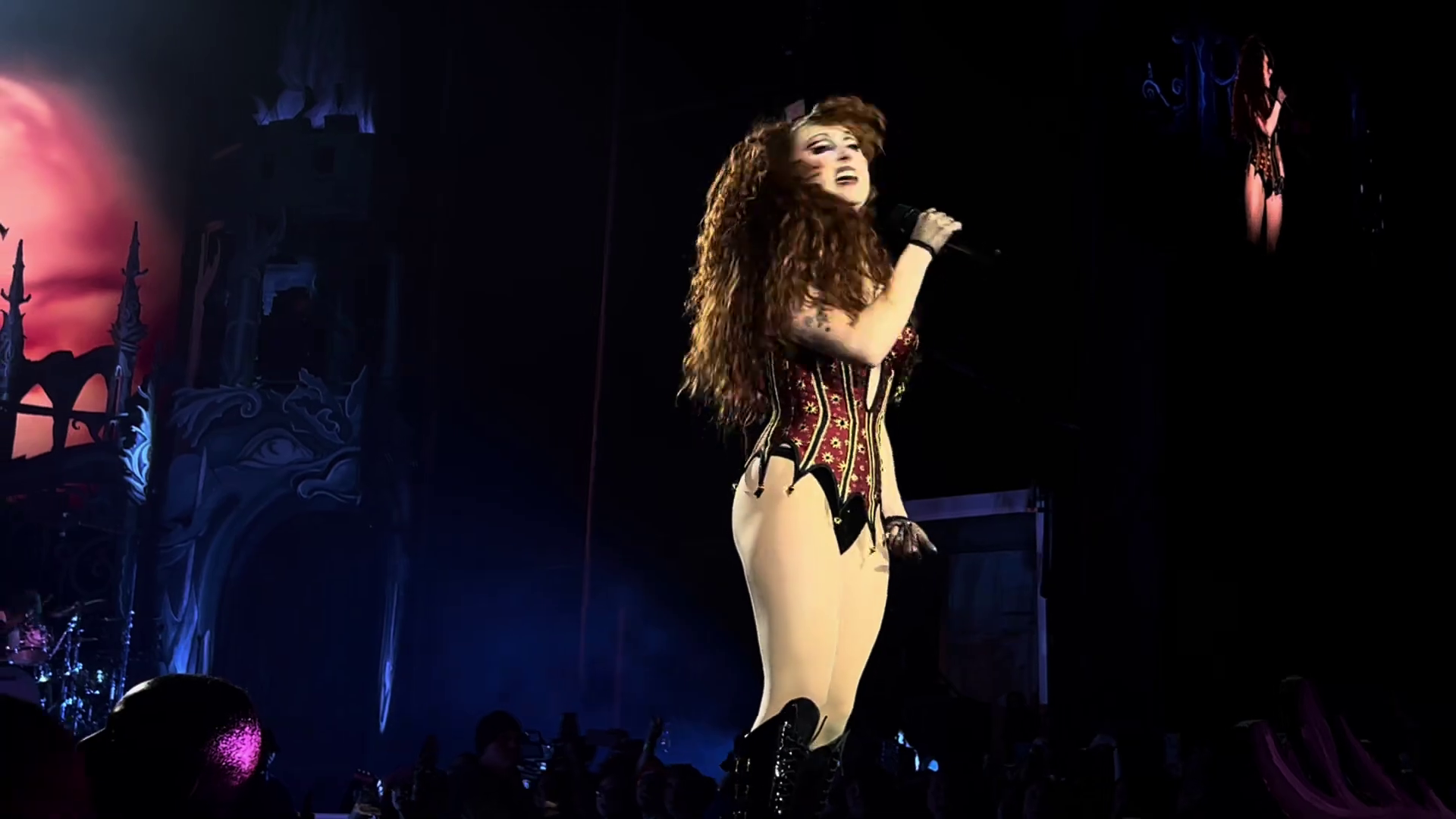 Chappell Roan - Forest Hills 2025 (20)
