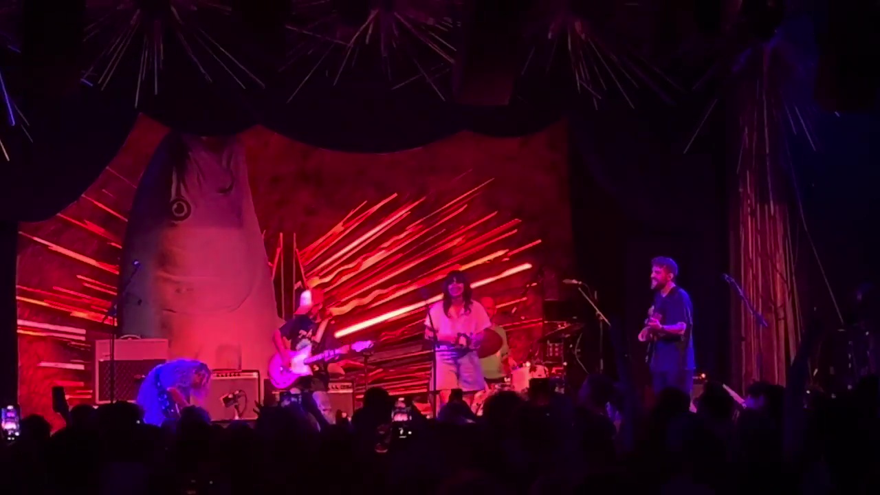 The-Beths-Sony-Hall-2024-4
