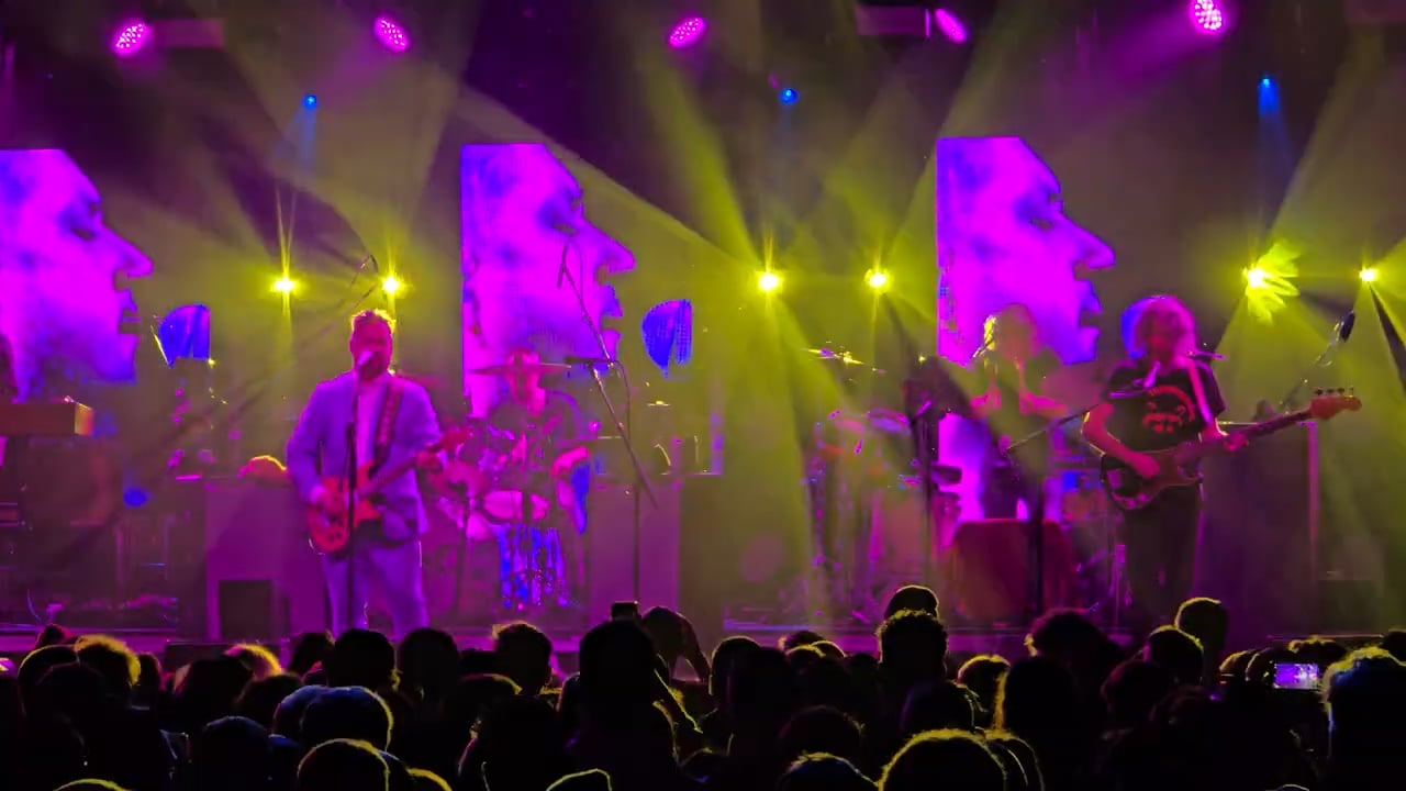 Modest-Mouse-Toronto-2024-10
