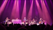Crowded-House-Beacon-Theatre-2024-4.jpg