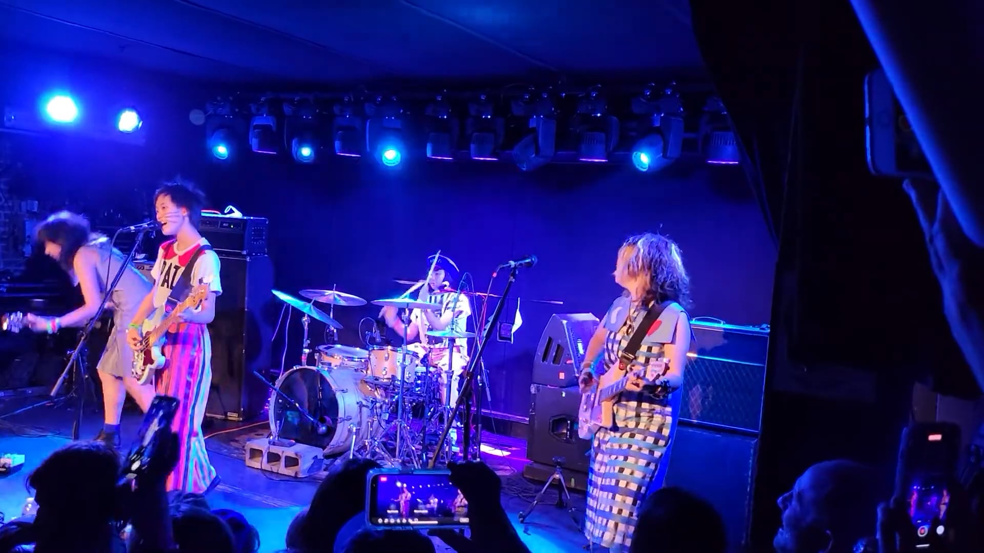 Linda-Lindas-Mercury-Lounge-2024-1
