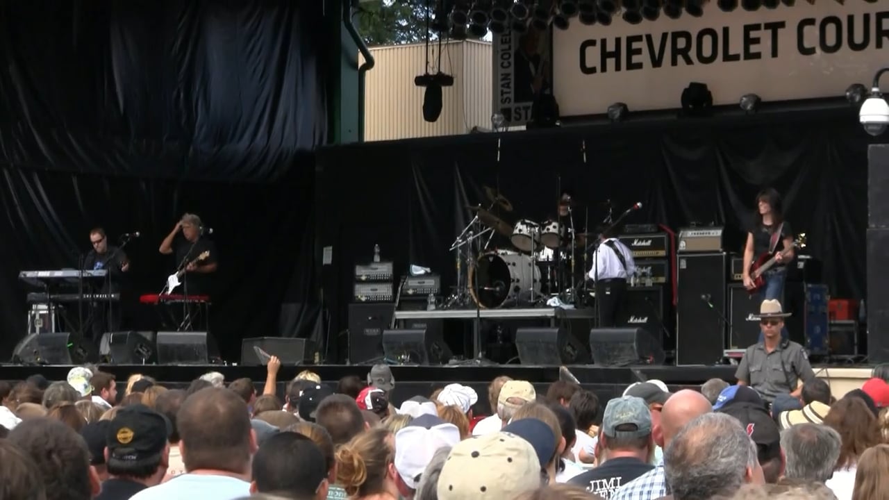 Blue Oyster Cult NYS Fair 2010 (7)

