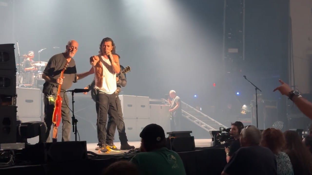 Bush – Leader Bank Pavilion, Boston, MA – August 2024 (8)
